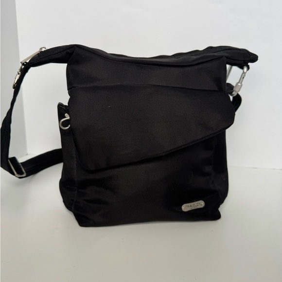 Travelon Anti-Theft Messenger bag medium black - Picture 11 of 14